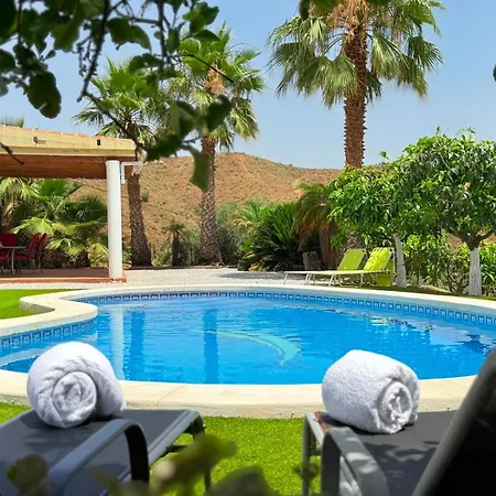 Casa Eclipse بيت للعطل *