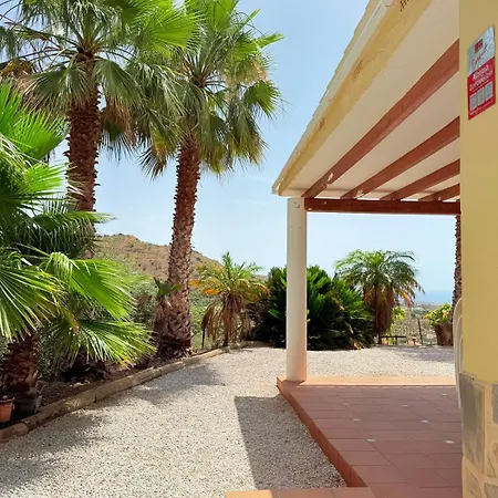 Casa Eclipse بيت للعطل